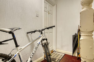 Flat Entrance- click for photo gallery